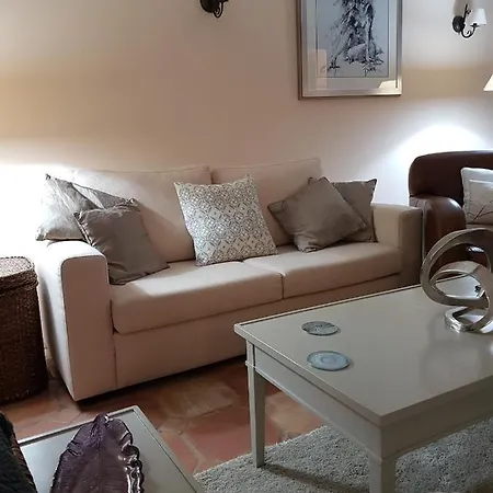 Vila Beautiful 2-bed In Quinta Do With Pool